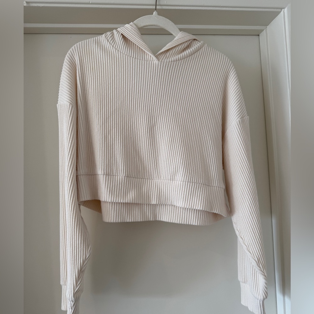 ALO Yoga Muse Cropped Hoodie Sweater